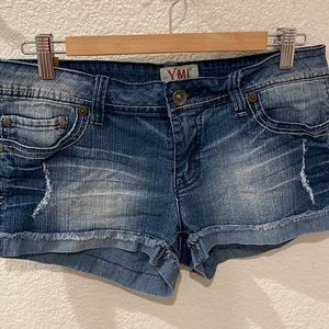 Y2K Vintage YMI low rise denim shorts size: 9(junior)